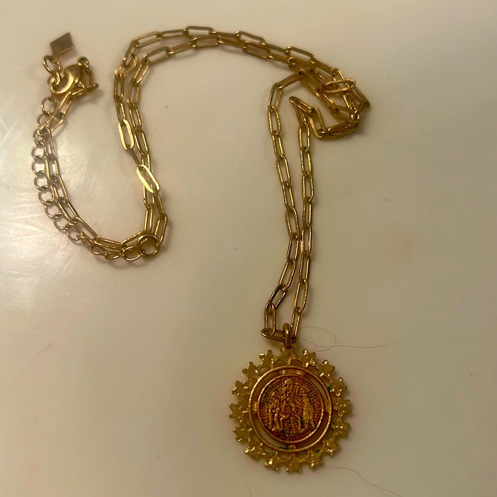 Joy Dravecky rose gold plated coin necklace 16” with 2” extender.